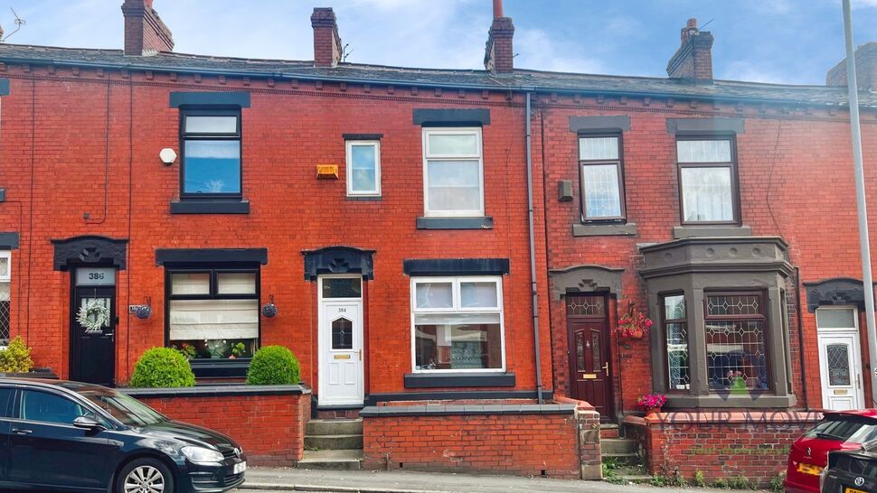 House Radcliffe Road in Shaw