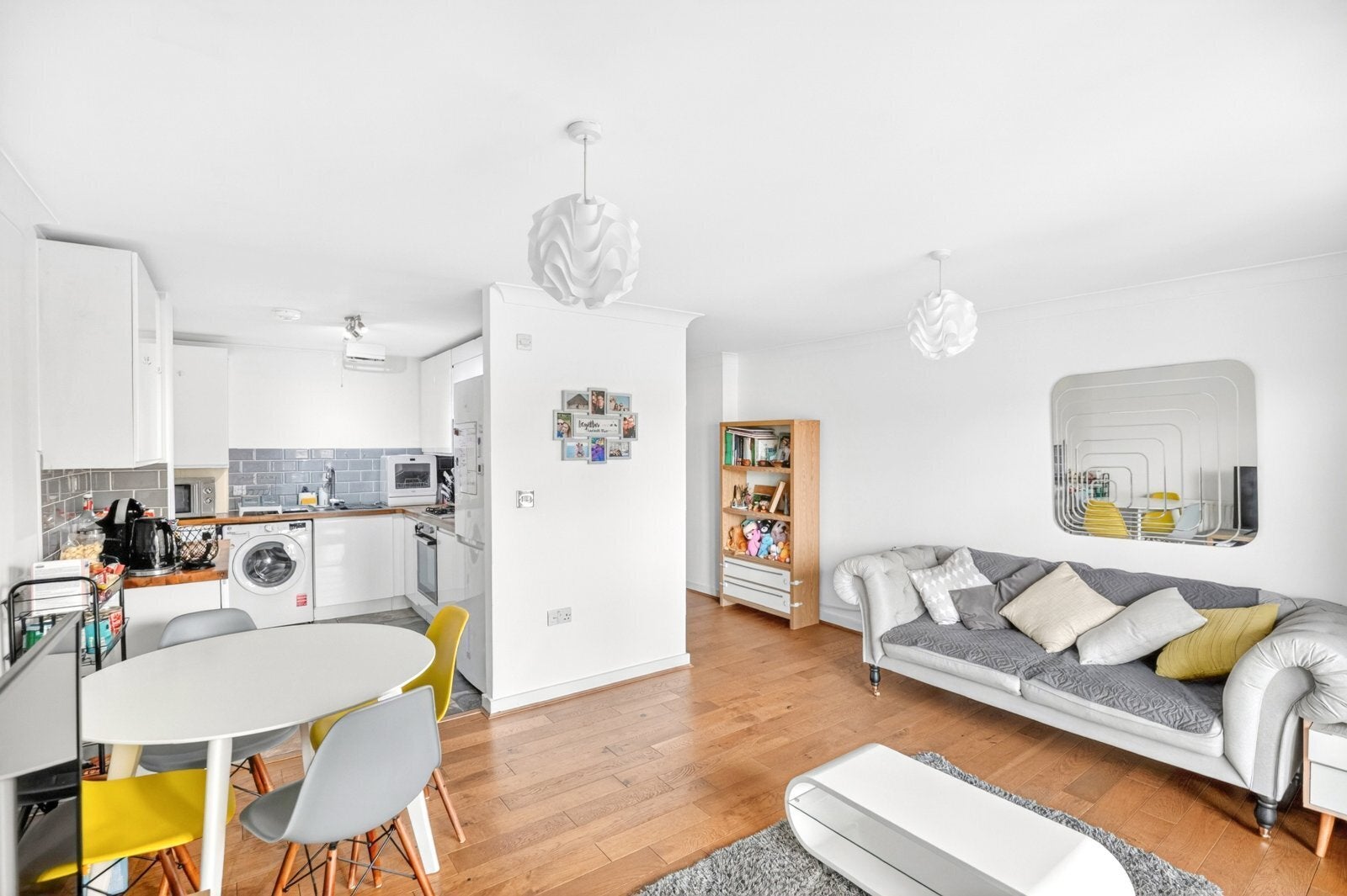 Flat Varcoe Road in Greater London