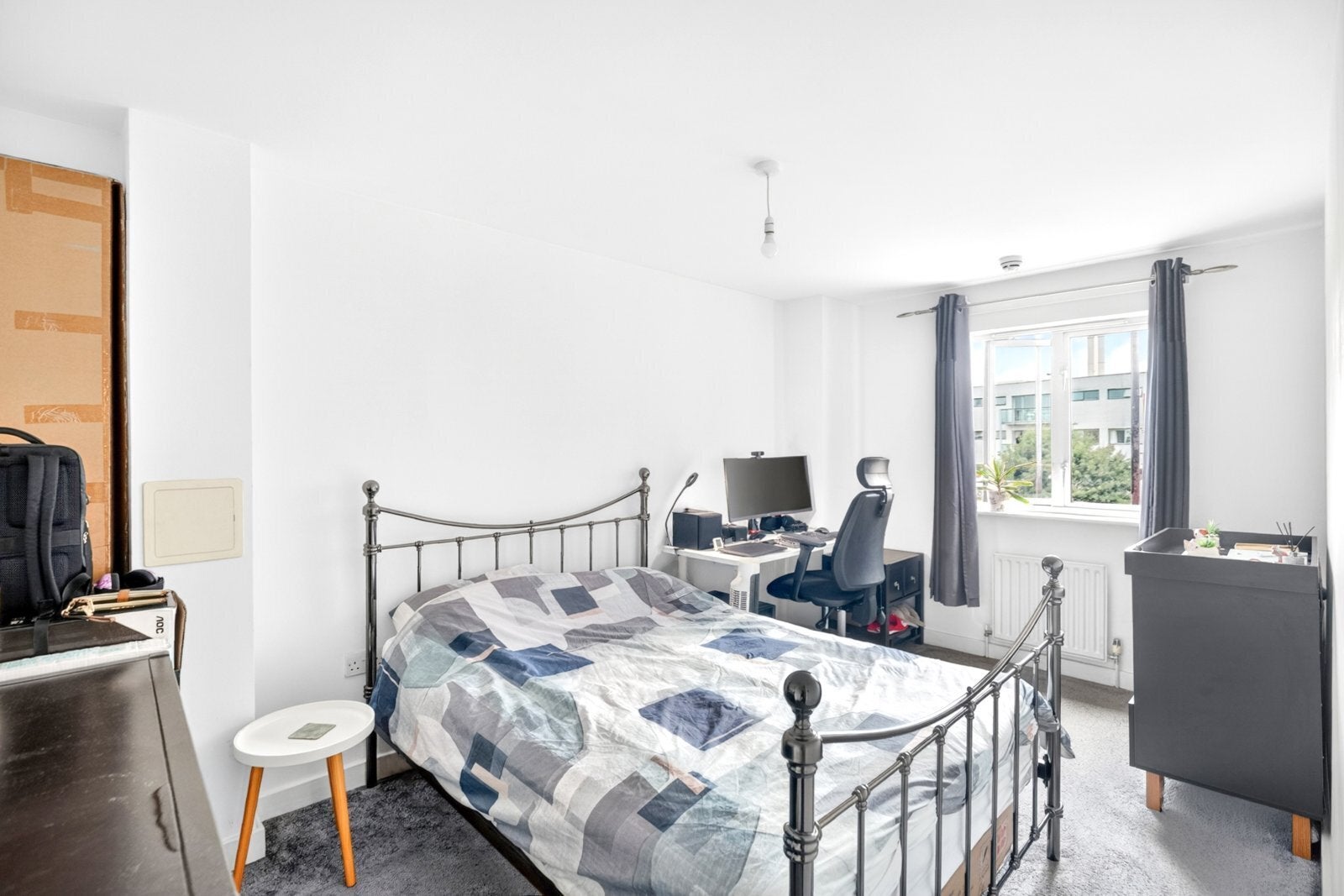 Flat Varcoe Road in Greater London