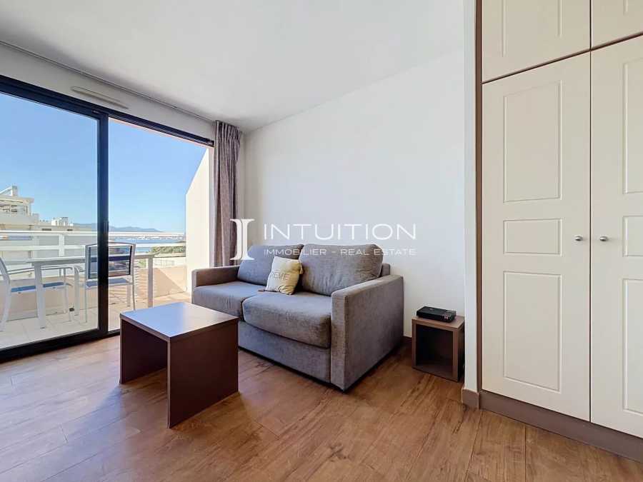 Appartement Rue Georges Clemenceau à Cannes