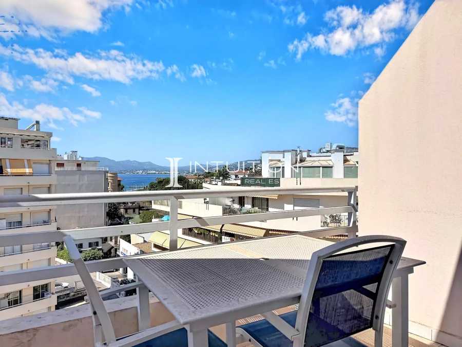 Appartement Rue Georges Clemenceau à Cannes