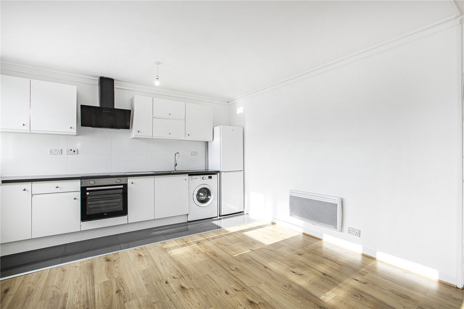 Flat Hare Walk in Greater London