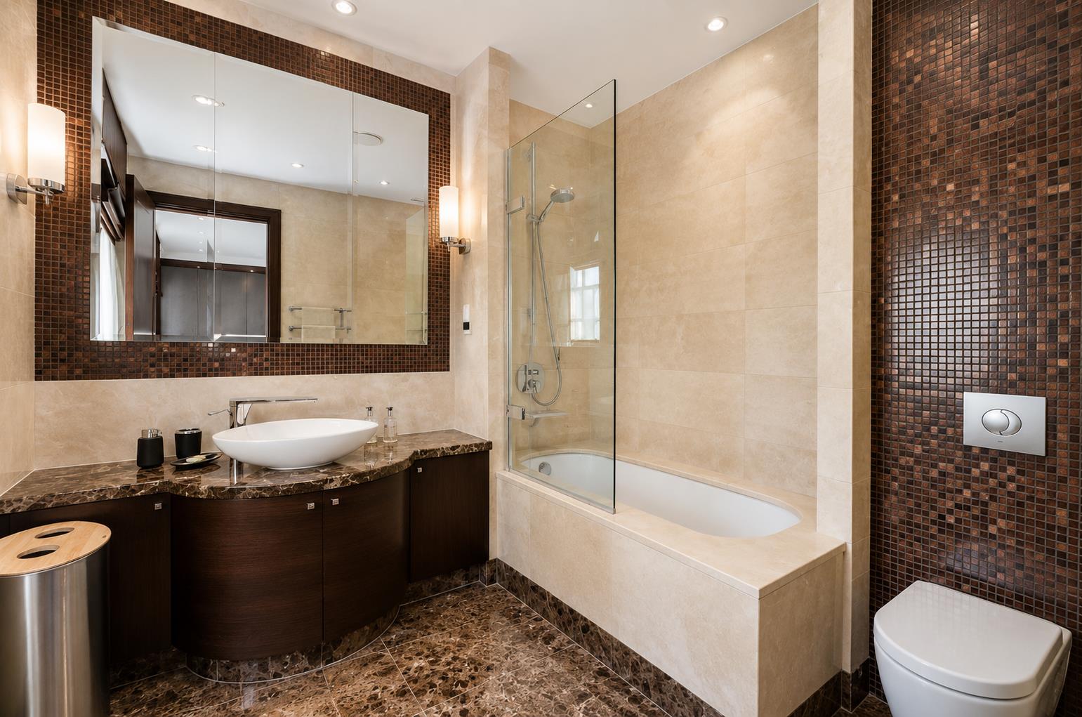 Flat Onslow Square in Greater London