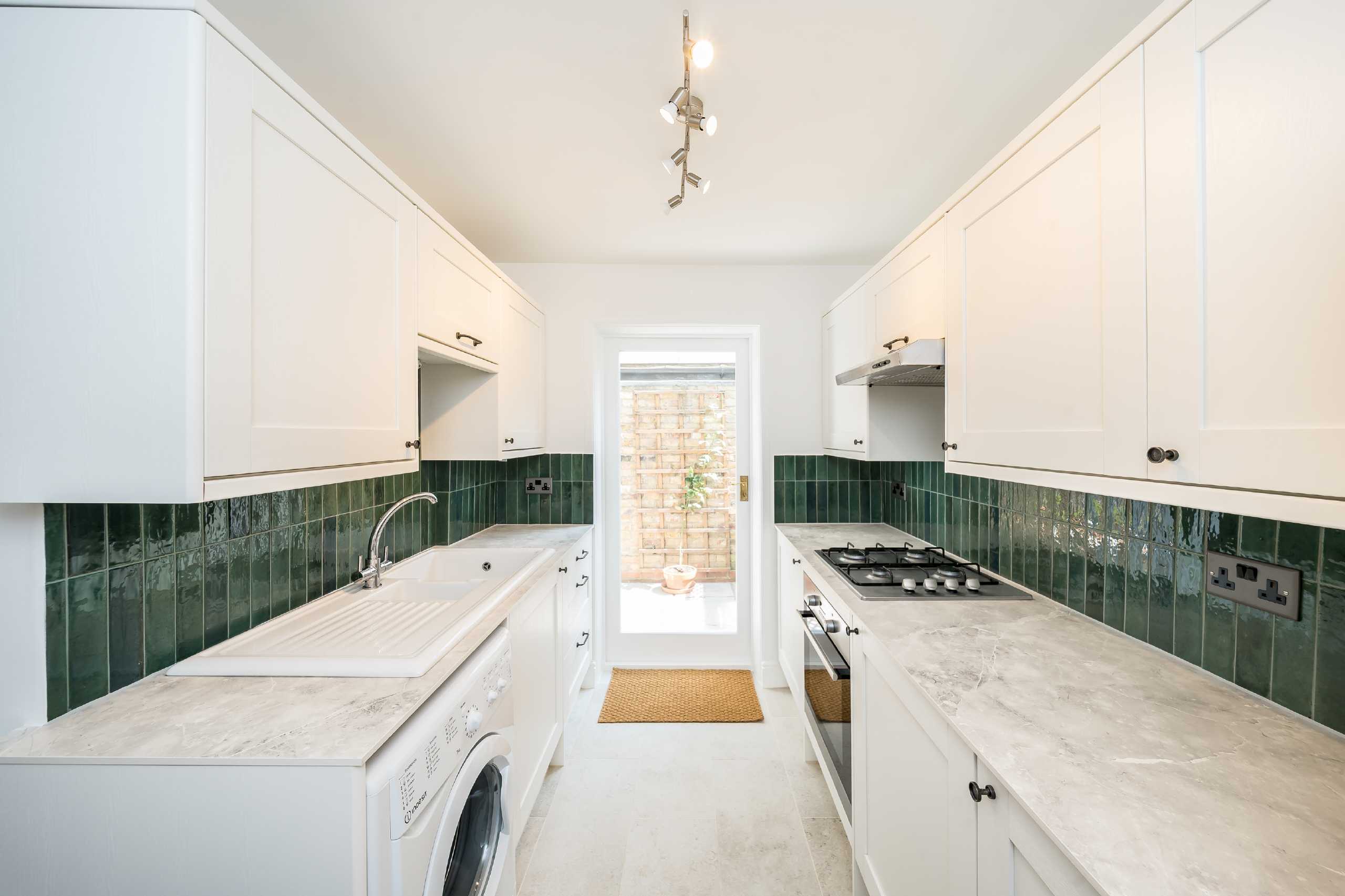 Flat Lavender Sweep in Greater London