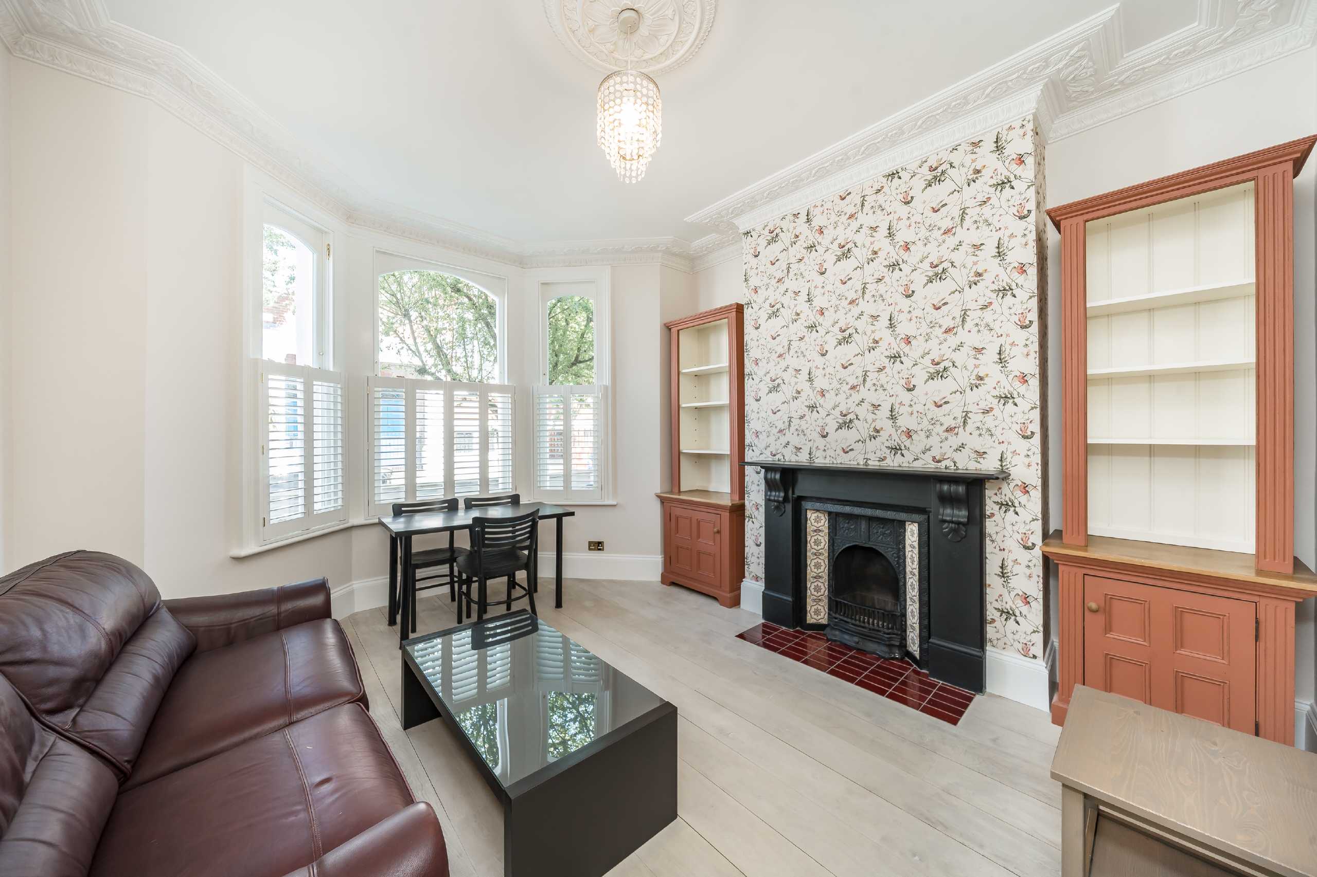 Flat Lavender Sweep in Greater London