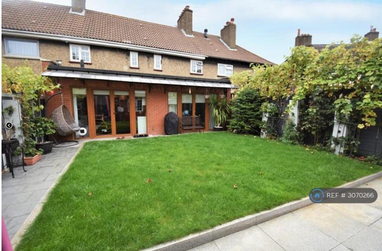 House Froissart Road in Greater London