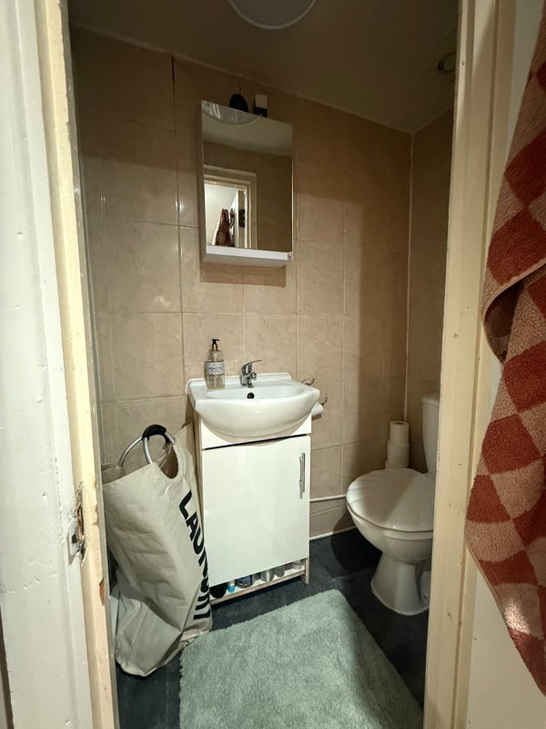 Room Umfreville Road in Greater London