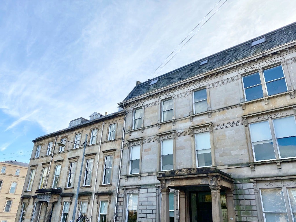 Flat Lynedoch Street in Glasgow