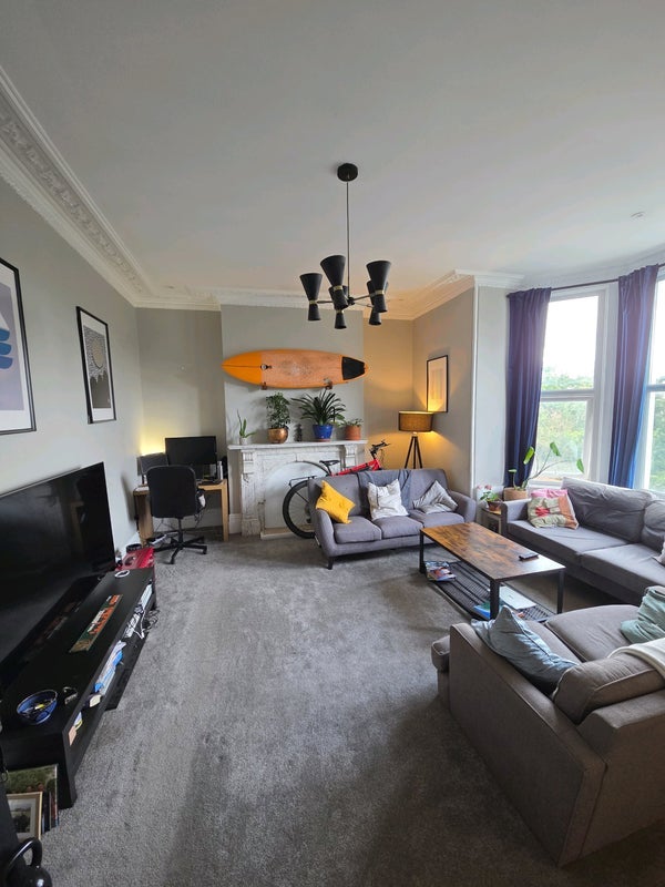 Room Coronation Road in Bristol