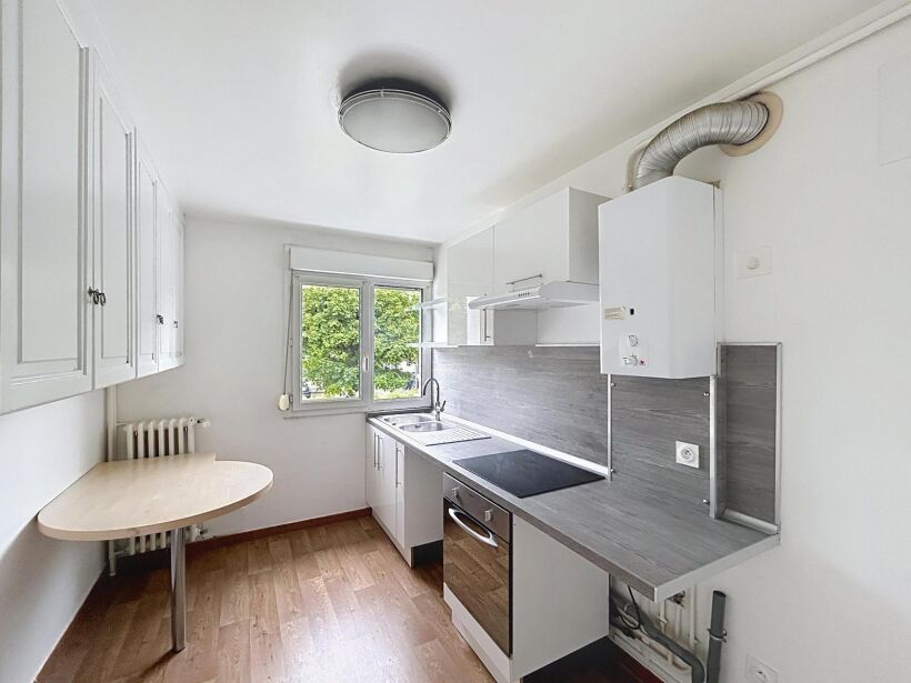 Flat Place Drouet d'Erlon in Reims
