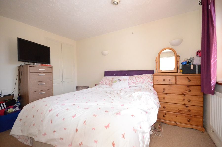 House Moorhen Drive in Earley
