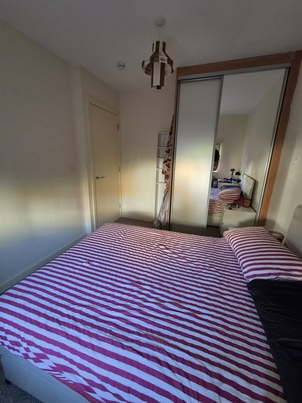 Room Hertford Road in Greater London