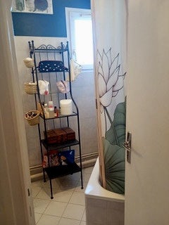Flat Sente du Pré Clos in Villeneuve-le-Comte