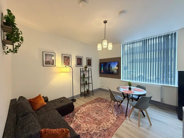 Flat Grimsby Road in Cleethorpes