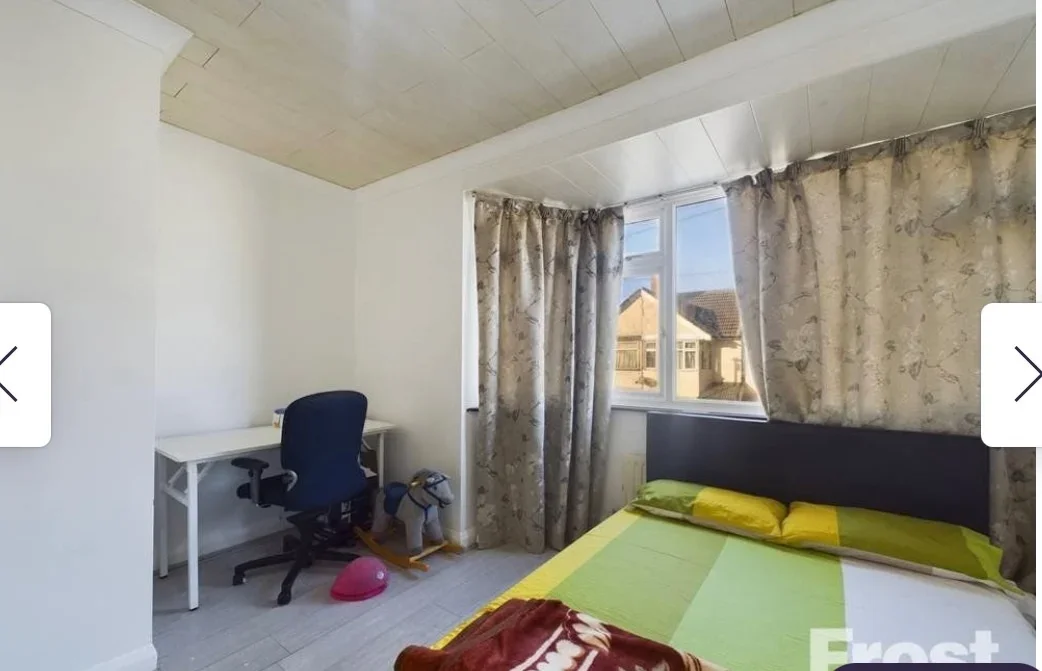 Room Sunningdale Avenue in Greater London
