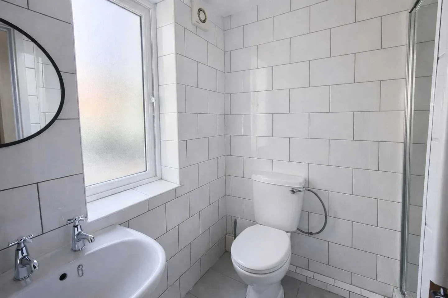 Room Darlaston Road in Darlaston
