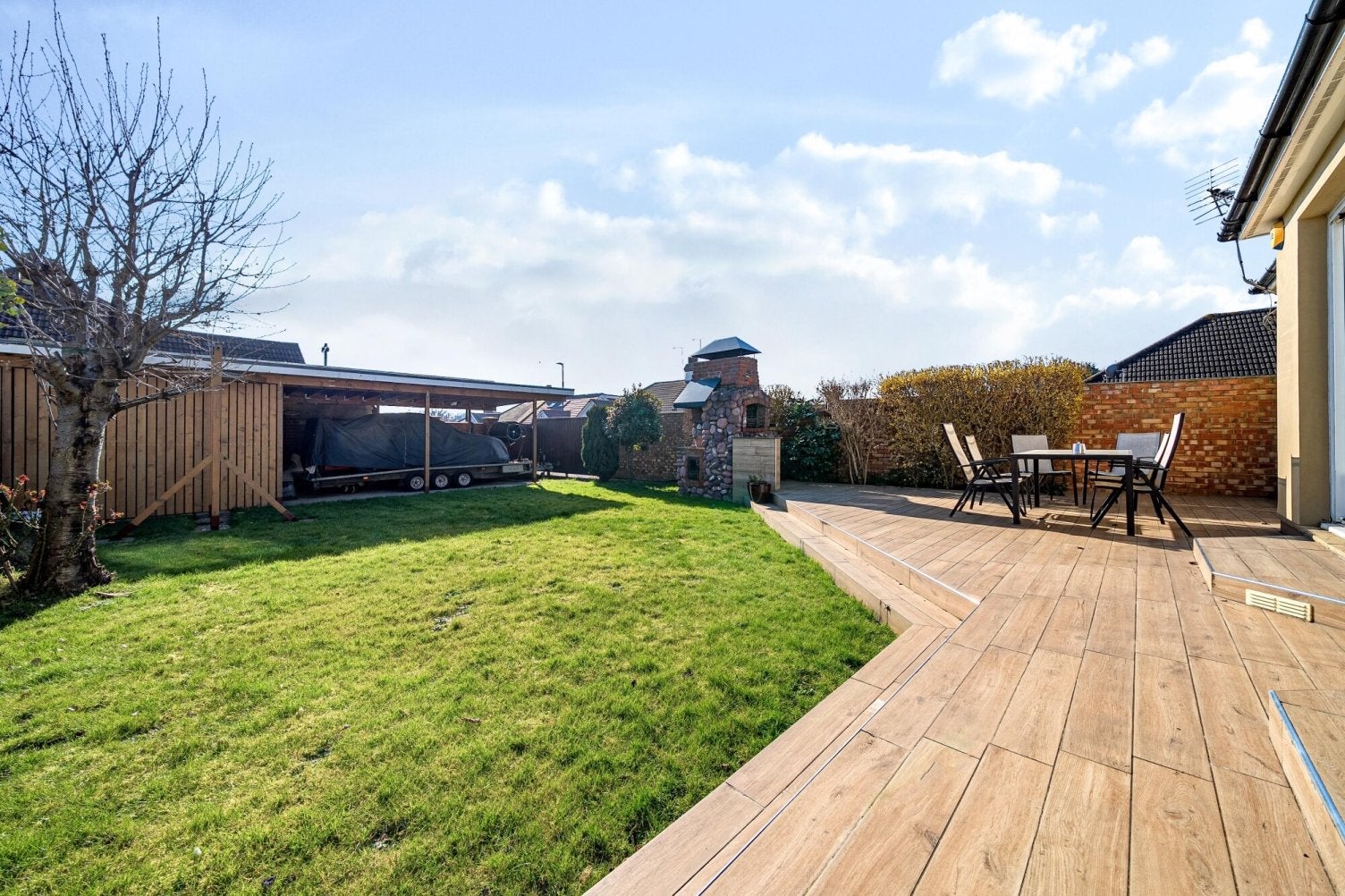 House Manor Close in Greater London