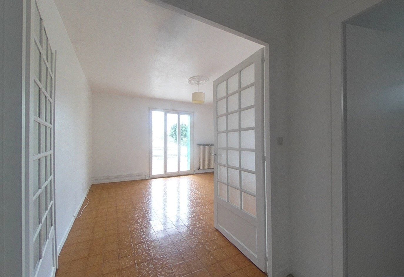 Room Rue Verlaine in Bron