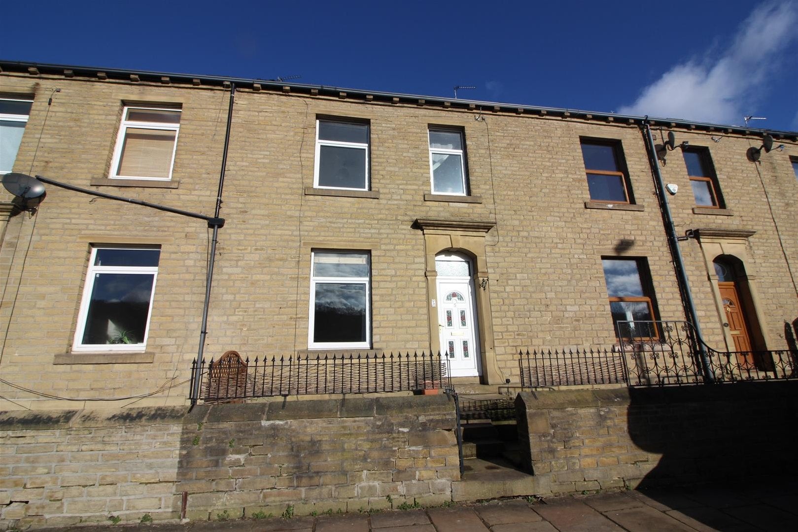 House Wakefield Road in Calderdale