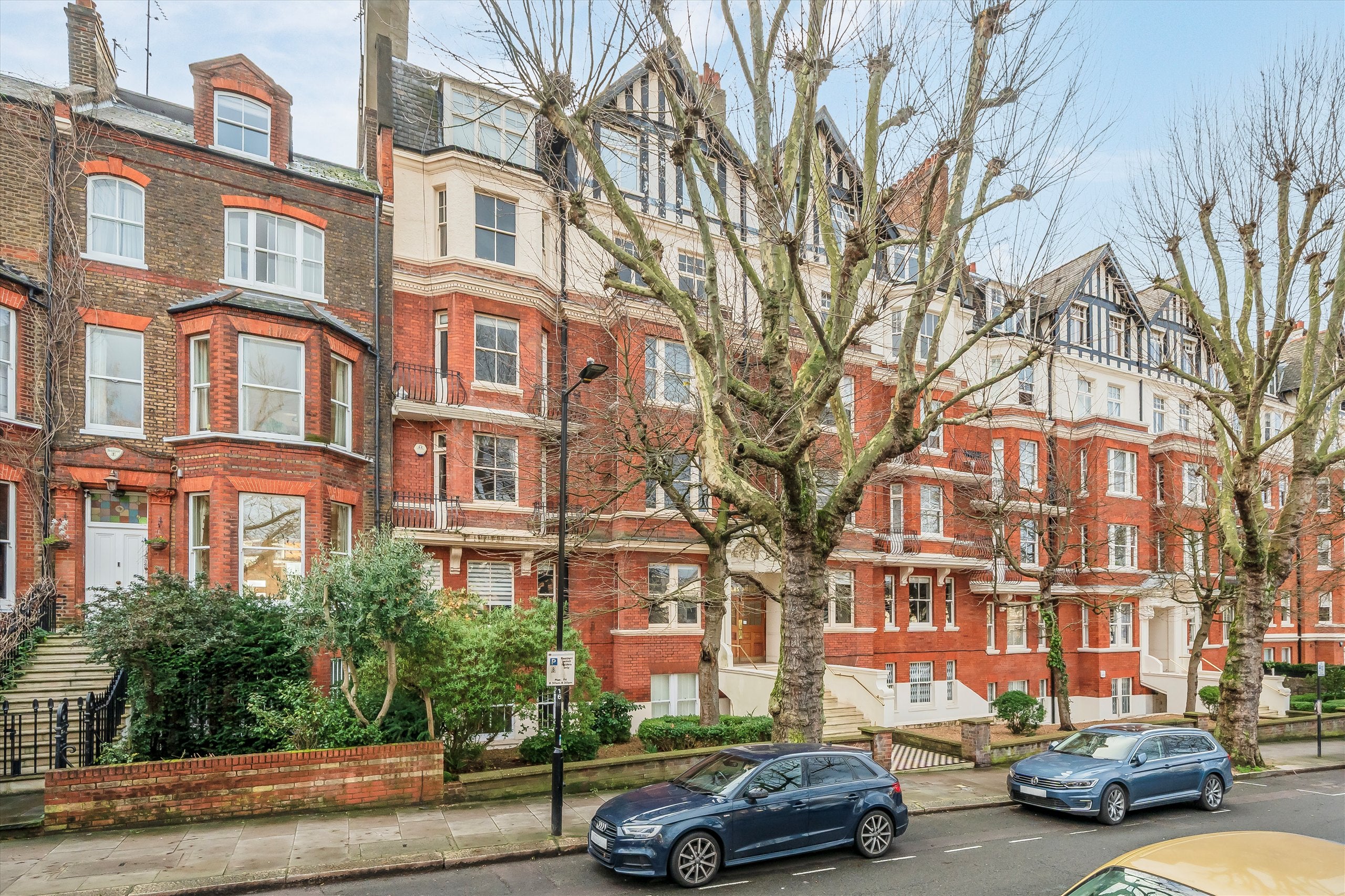 Flat Maida Avenue in City of Westminster
