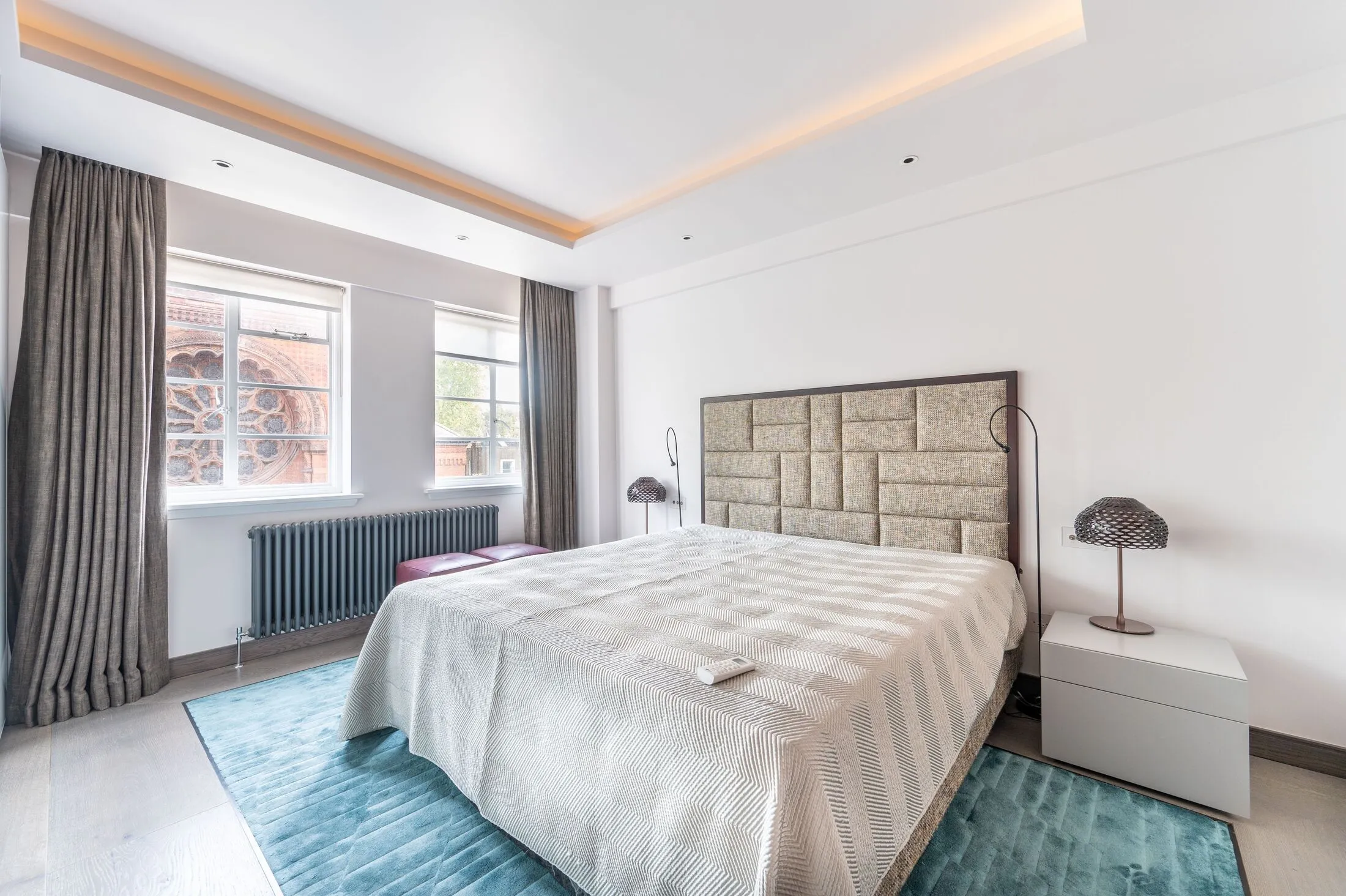 Flat Palace Court in City of Westminster