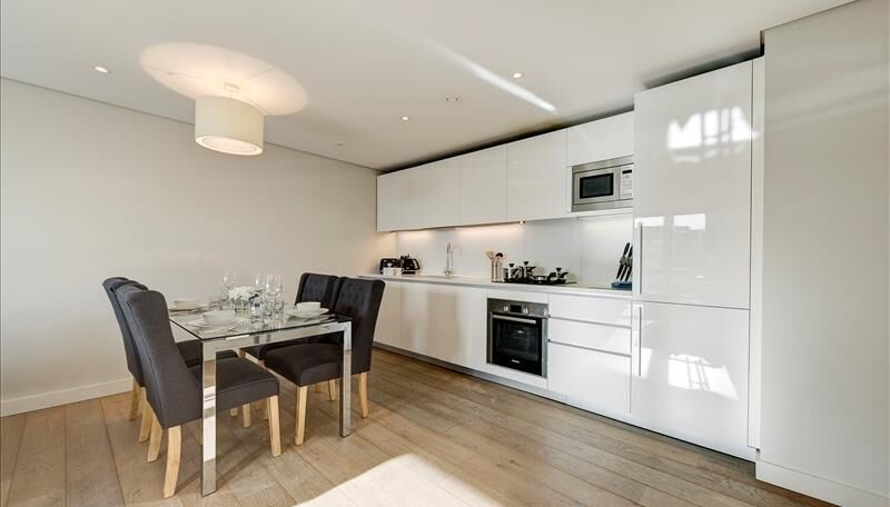 Flat Harbet Road in City of Westminster