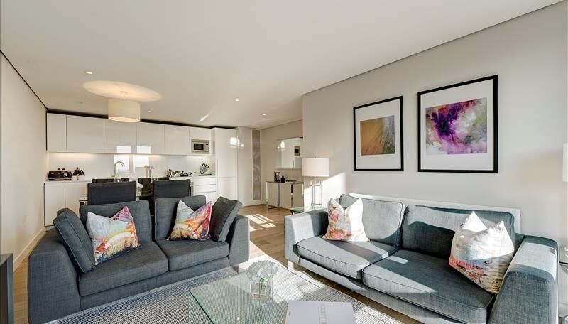 Flat Harbet Road in City of Westminster