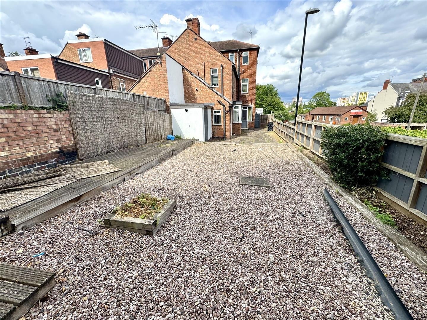 Flat Barras Lane in Coventry