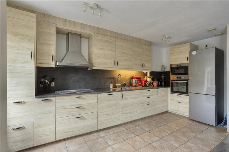 Tussenwoning te koop: Weerelaan 6, Heerhugowaard