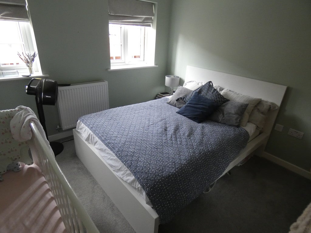 House Banbury Heath in Great Denham