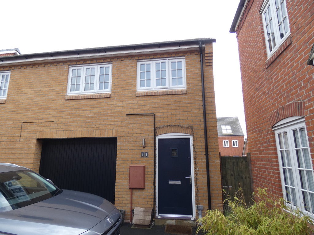 House Banbury Heath in Great Denham