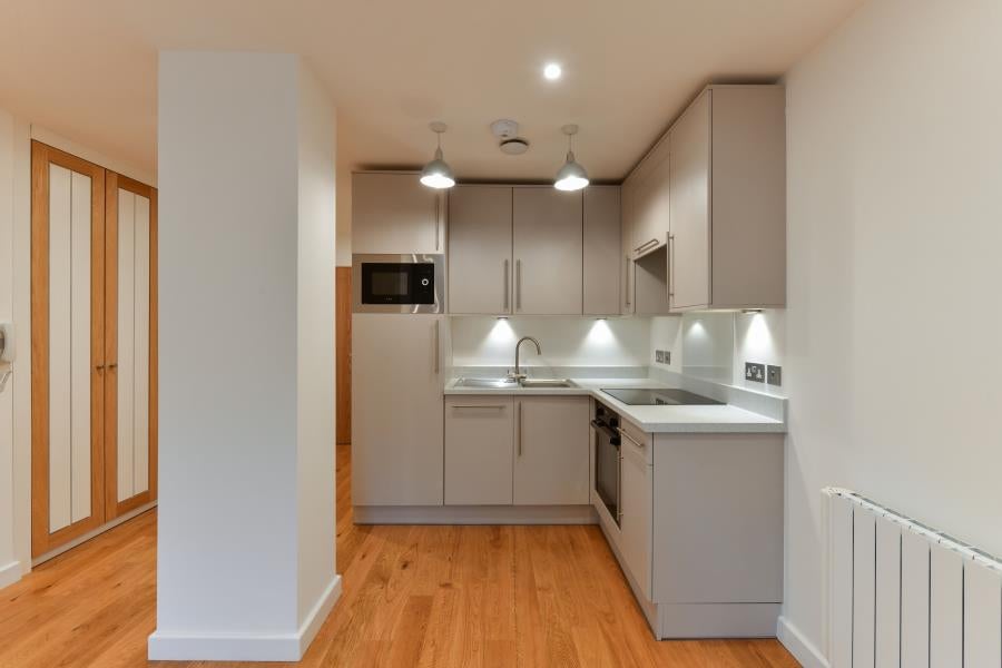 Flat The Broadway in Woking