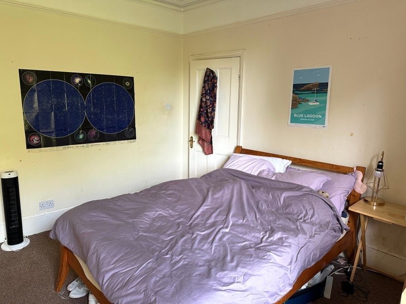 Room Home Park Road in Greater London