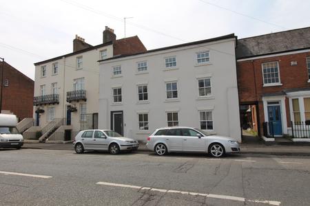 House Clarendon Street in Royal Leamington Spa