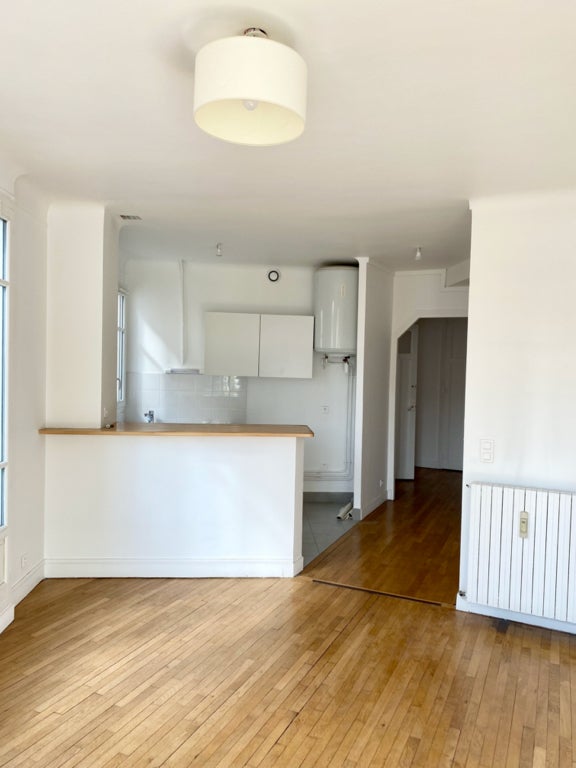 Flat Rue de la République in Puteaux