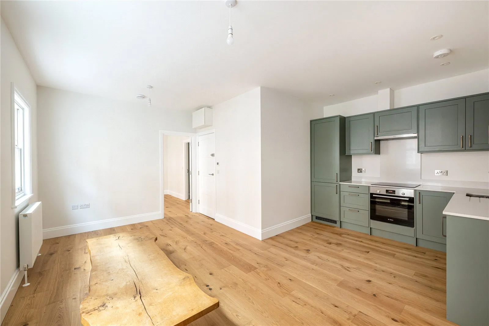 Flat Phillimore Walk in Greater London