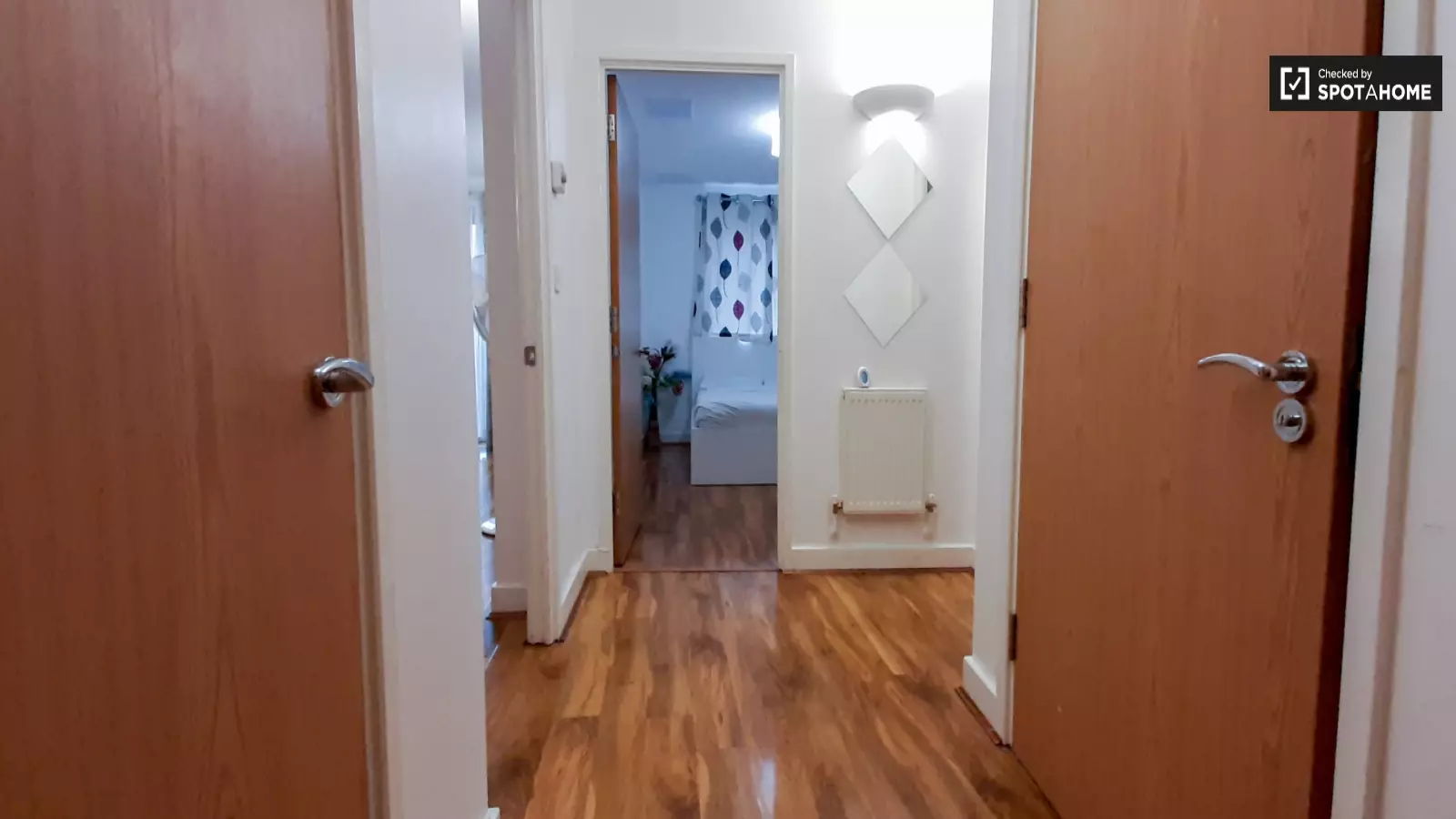 Flat Merbury Close in Greater London