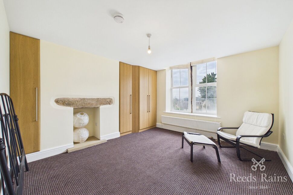 Flat New Hey Road in Kirklees