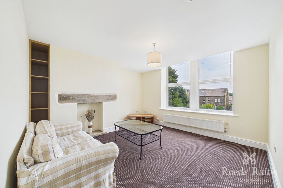 Flat New Hey Road in Kirklees