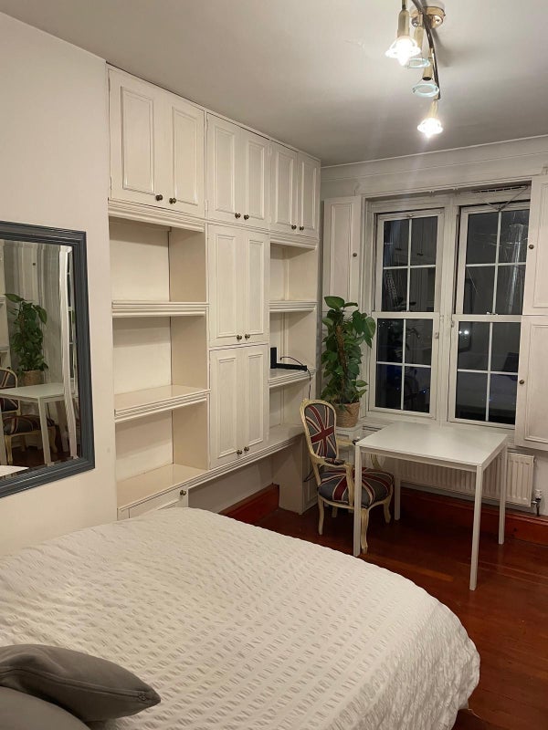 Room Welland Street in Greater London