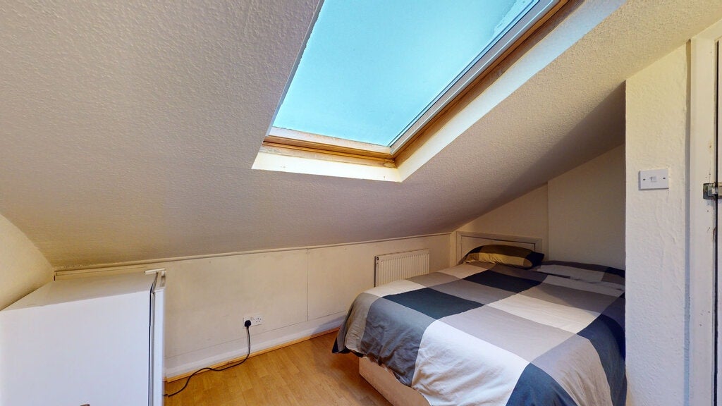 Room Anson Road in Greater London
