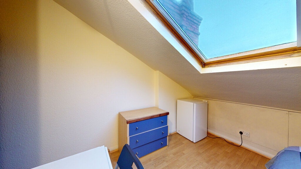 Room Anson Road in Greater London