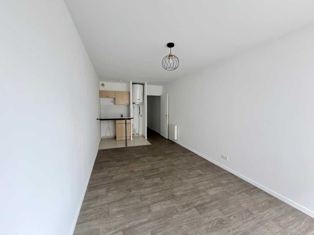 Flat Rue du Docteur Roux in Colombes