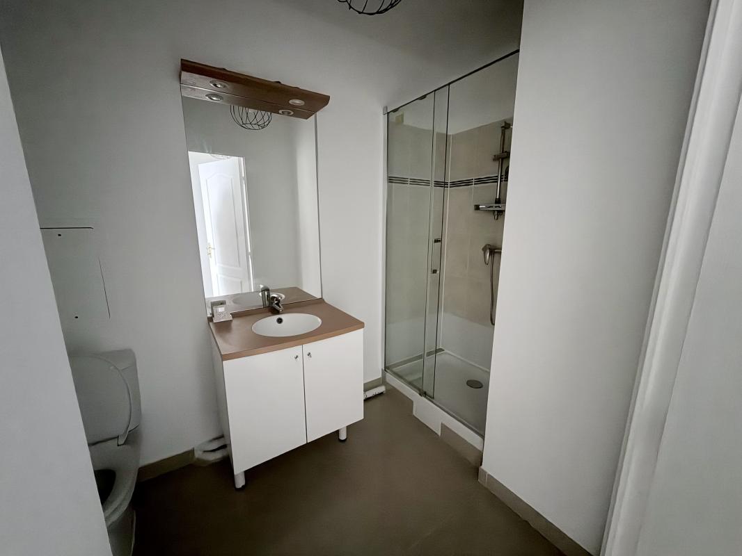 Flat Rue du Docteur Roux in Colombes