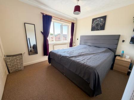 House Elgar Grove in Milton Keynes