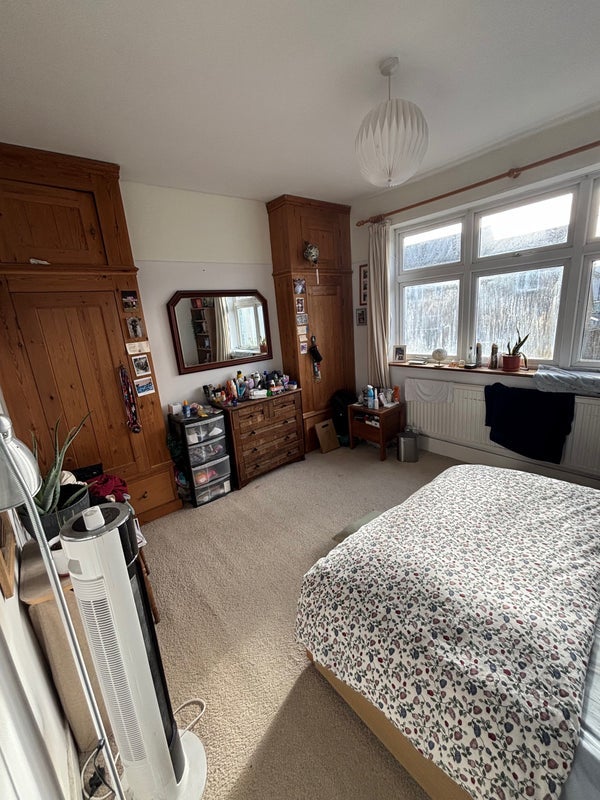 Room Edgington Road in Greater London