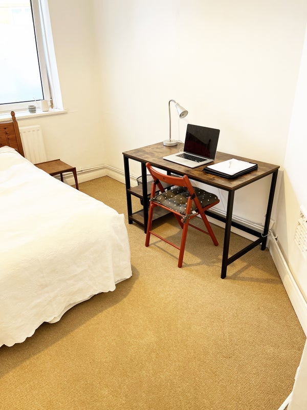 Room Bermondsey Wall East in Greater London