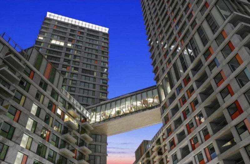 Room Anthems Way in Greater London
