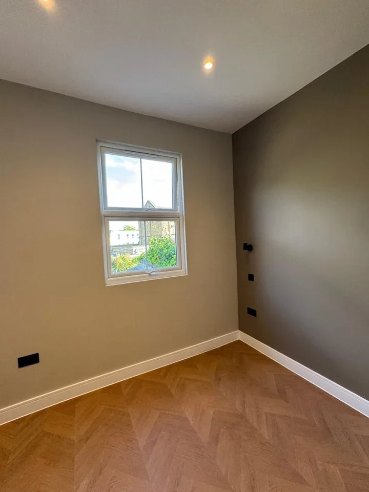 Room Dunbar Street in Greater London