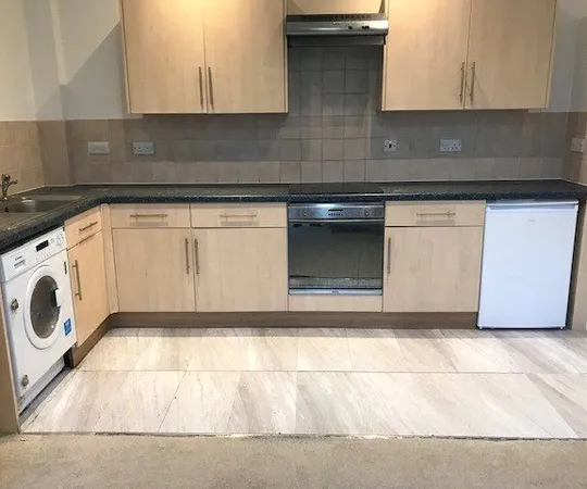 Flat Dychurch Lane in Northampton